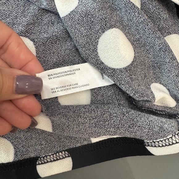 Black and white polka dot blouse - Picture 4 of 9